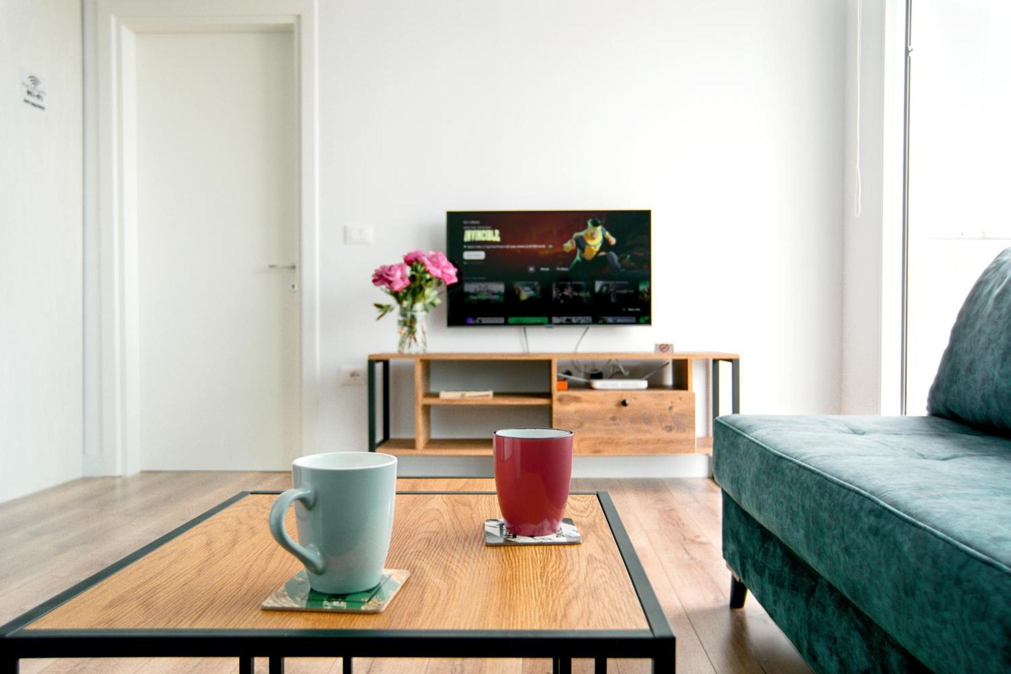 Apartament Urban Serenity Skyline View 1 Tirana