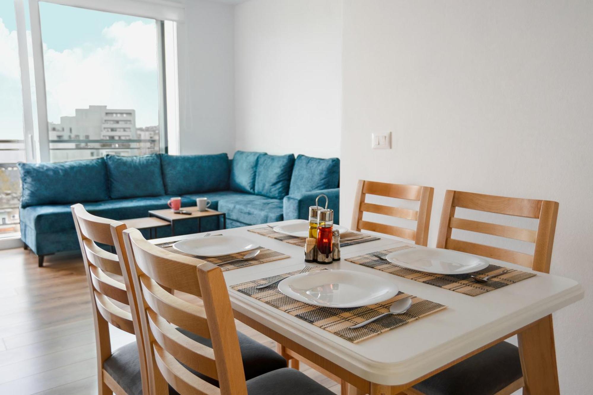 Apartament Urban Serenity Skyline View 1 *